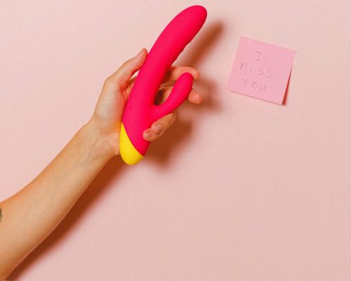 Vibrator mit Post it: I miss you