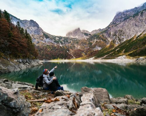 paar berg see - sexuell wieder zueinander finden